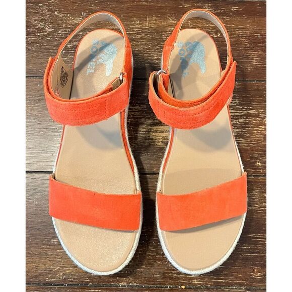 Sorel Women's Cameron Flatform Sandals - Picture 3 of 7